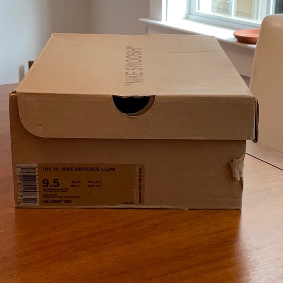 Off-White The 10: Nike Air Force 1 Low - Picture 5 of 10